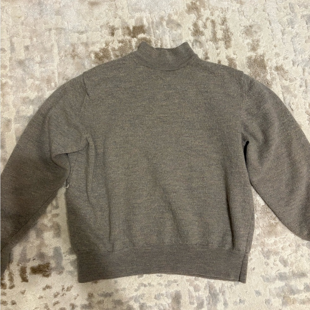Men's Gray Sweater